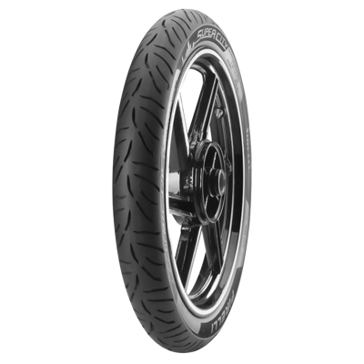 Imagen de Cubierta Moto Pirelli Super City 250-17 38P uso con cámara